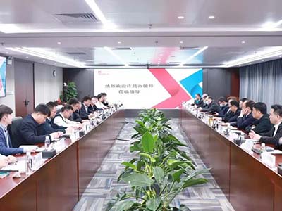 许昌市委书记史根治带队拜访考察麒麟软件