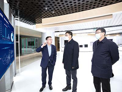 全国总工会党组书记陈刚到中科院调研