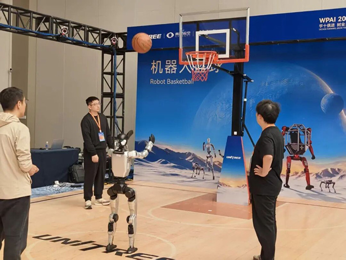 宇树 10 周年,王兴兴:我劝你相信 AI 宇树 10 周年,王兴兴:我劝你相信 AI